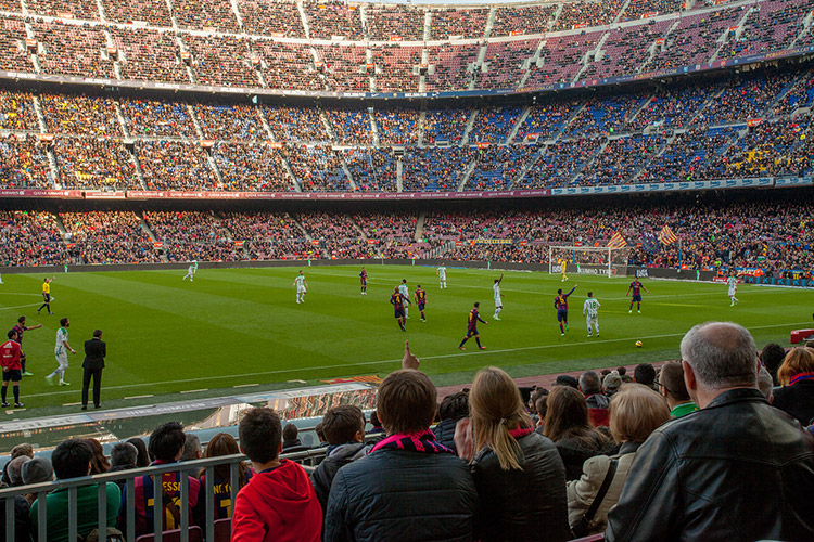 volandino-barcelona-football-stadium-5